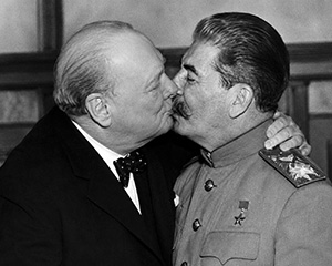 Bruderkuss zwischen Churchill und Stalin